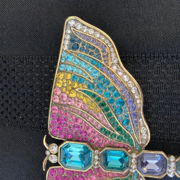 Heidi Daus Goddess of Creativity Brooch - Picture 6 of 10